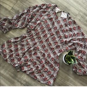 Zara Trafaluc Long Sleeve Floral Red Romper MEDIUM